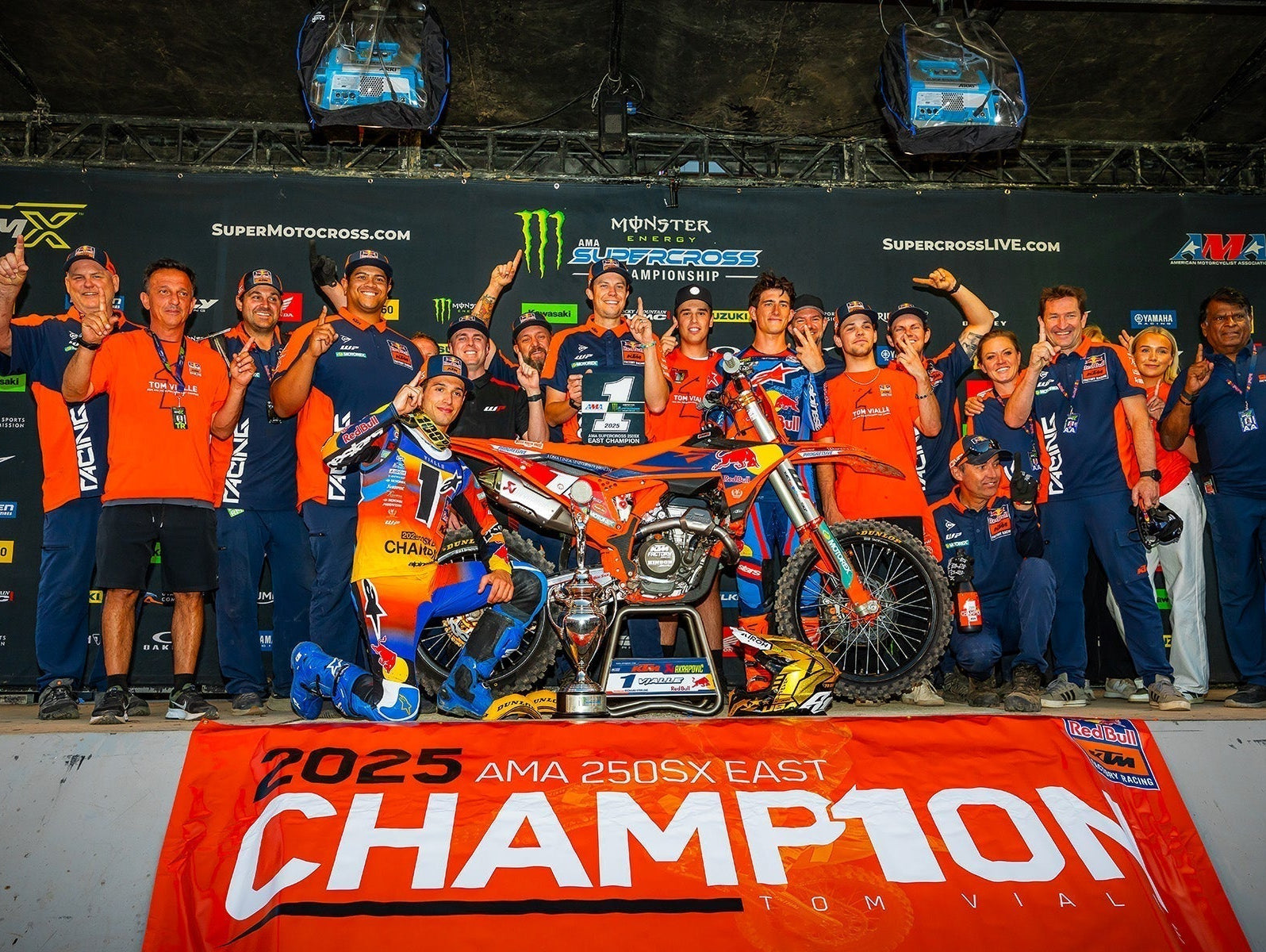 TOM VIALLE WINS 2025 250 EAST SUPERCROSS CHAMPIONSHIP